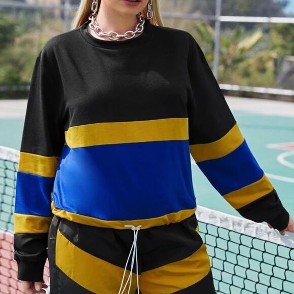 Colorblock Sweatshirt   - Picture 1 of 6
